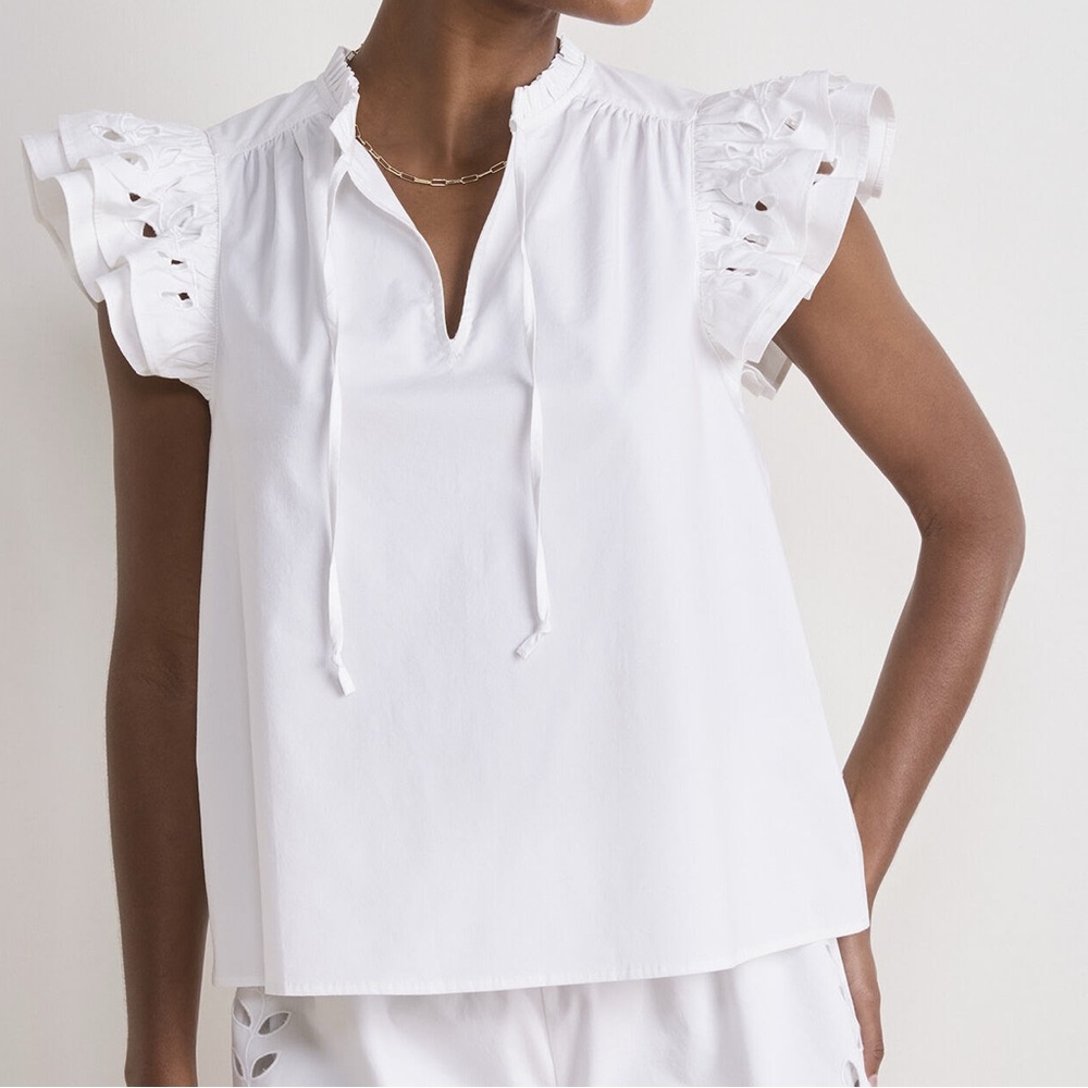 NWT Vineyard vines eyelet top XL